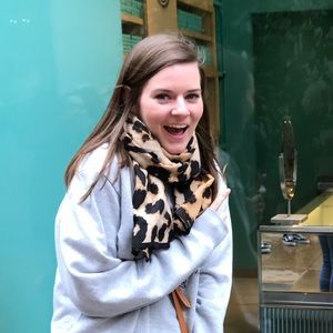 Meet your Posher, Aly